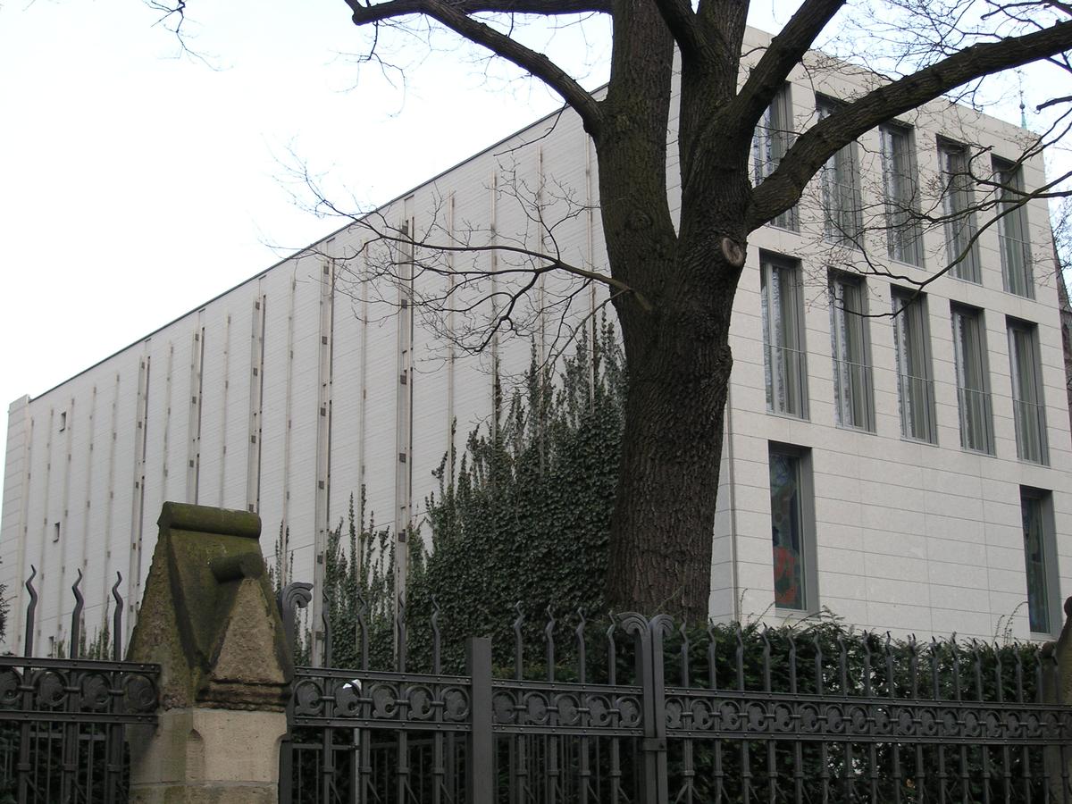 Apostolische Nuntiatur, Berlin-Neukölln 
