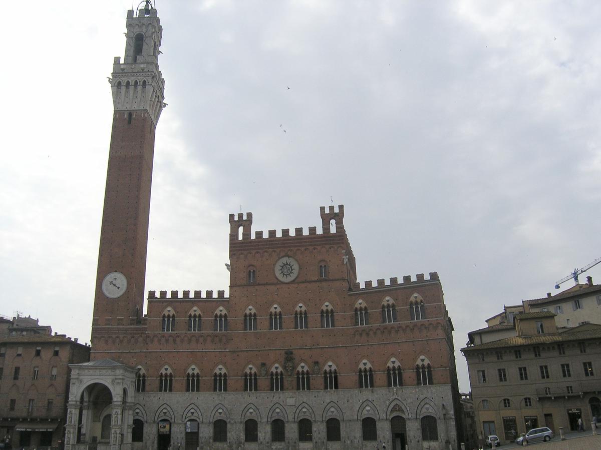 Torre del Mangia - Palazzo Pubblico, Siena, Italien 