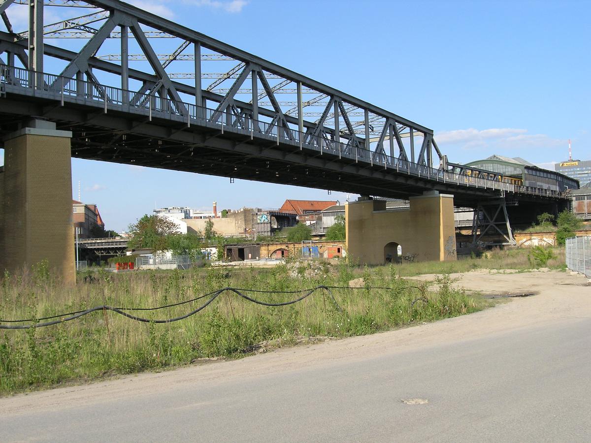 Pont-métro élevé du Gleisdreieck 