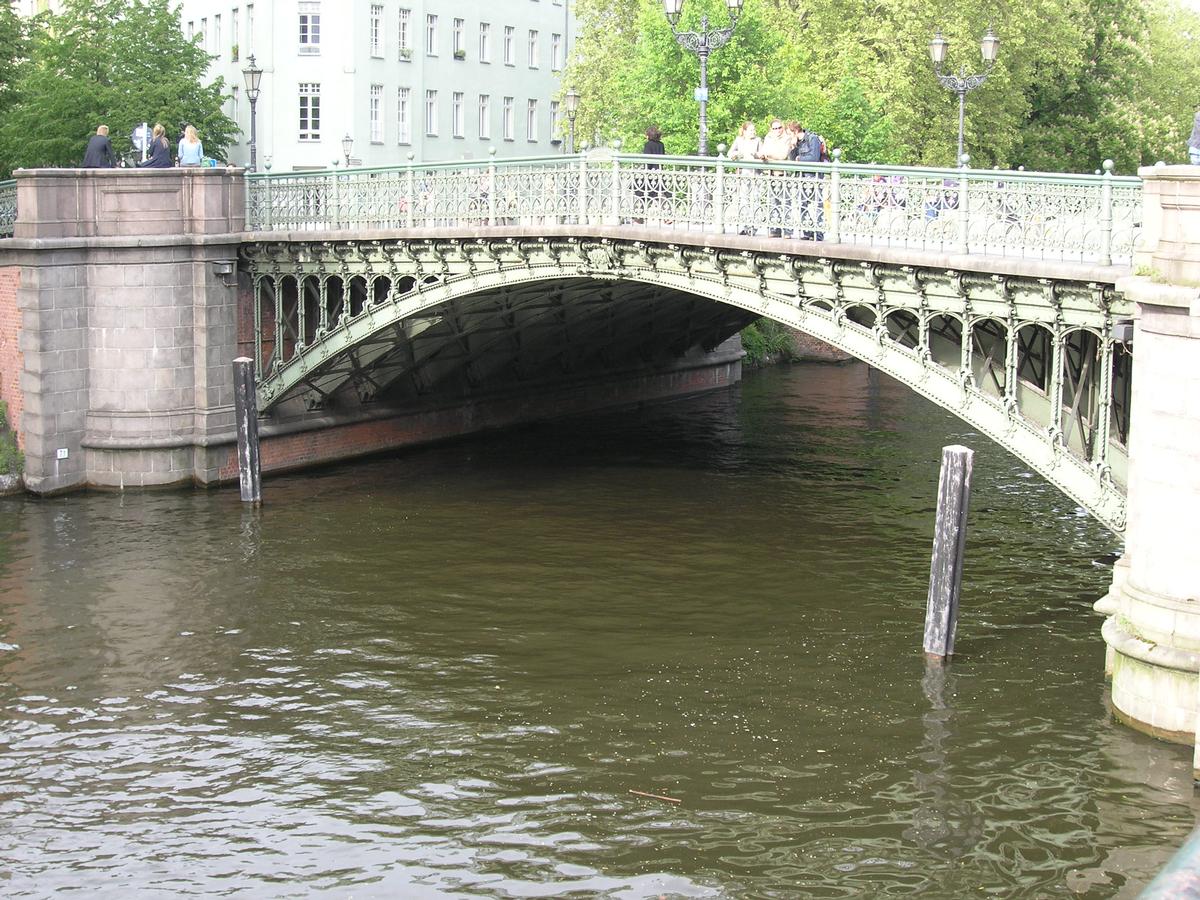 Admiralbrücke 