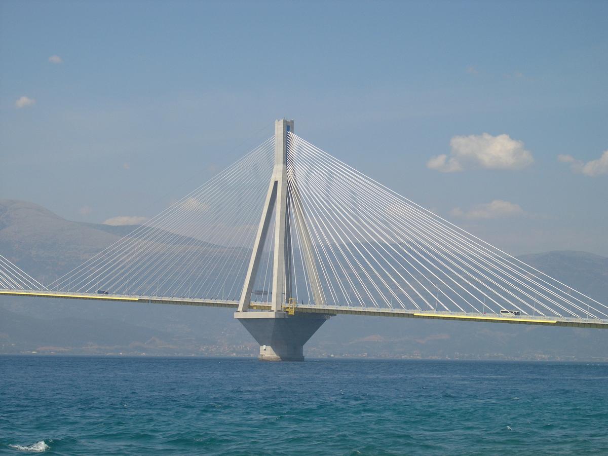 Pont Harilaos-Trikoupis [Pont de Rion-Antirion], Grèce 