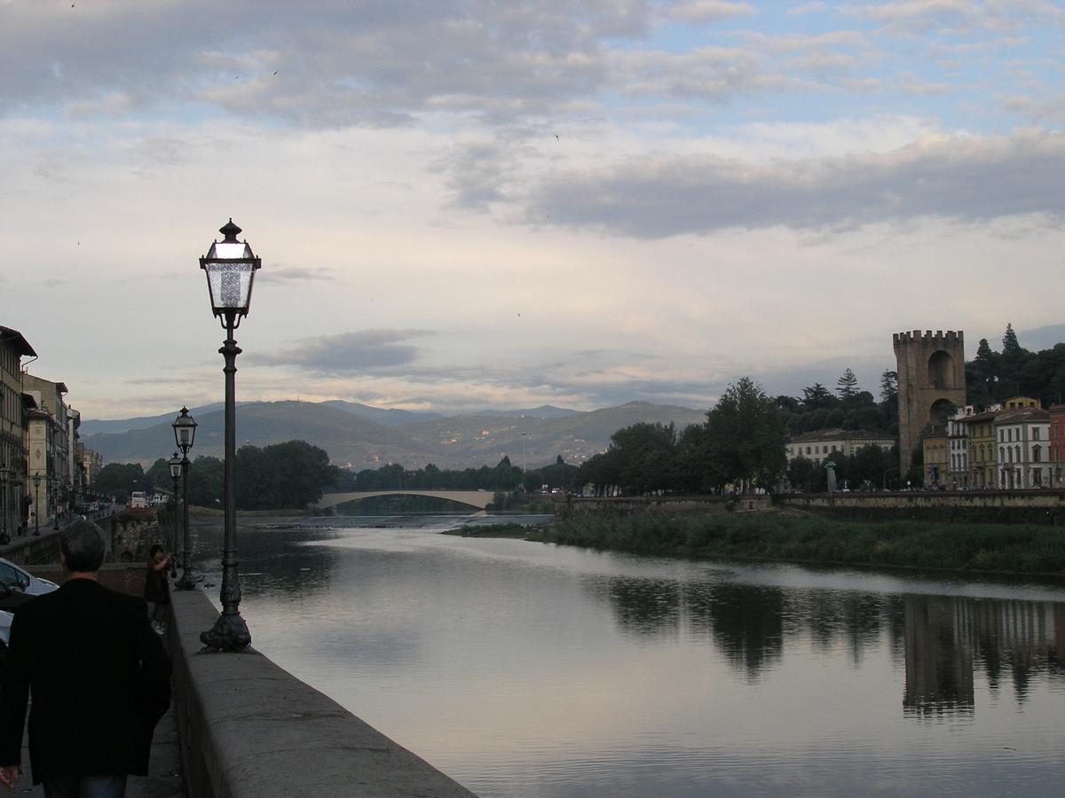 Pont San Niccoló, Florence 