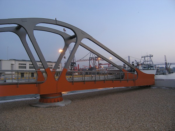 Pont des Docks d'Alcántara, Lisbonne 