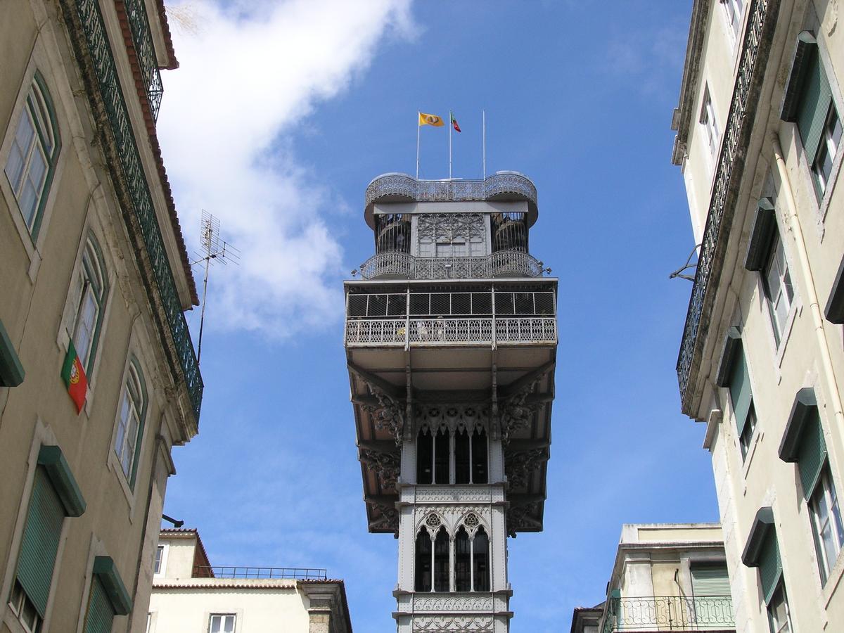 Santa Justa Aufzug, Lissabon, Portugal 
