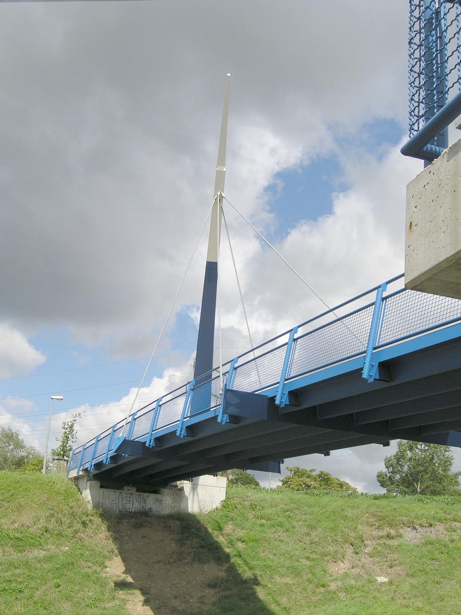 Metzingen Footbridge 