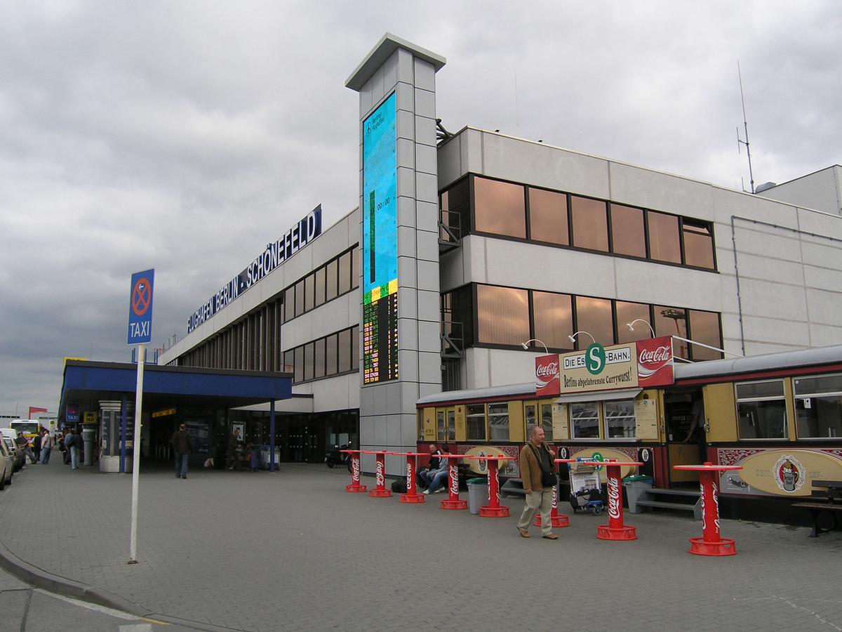 Aéroport Berlin-Schönefeld 