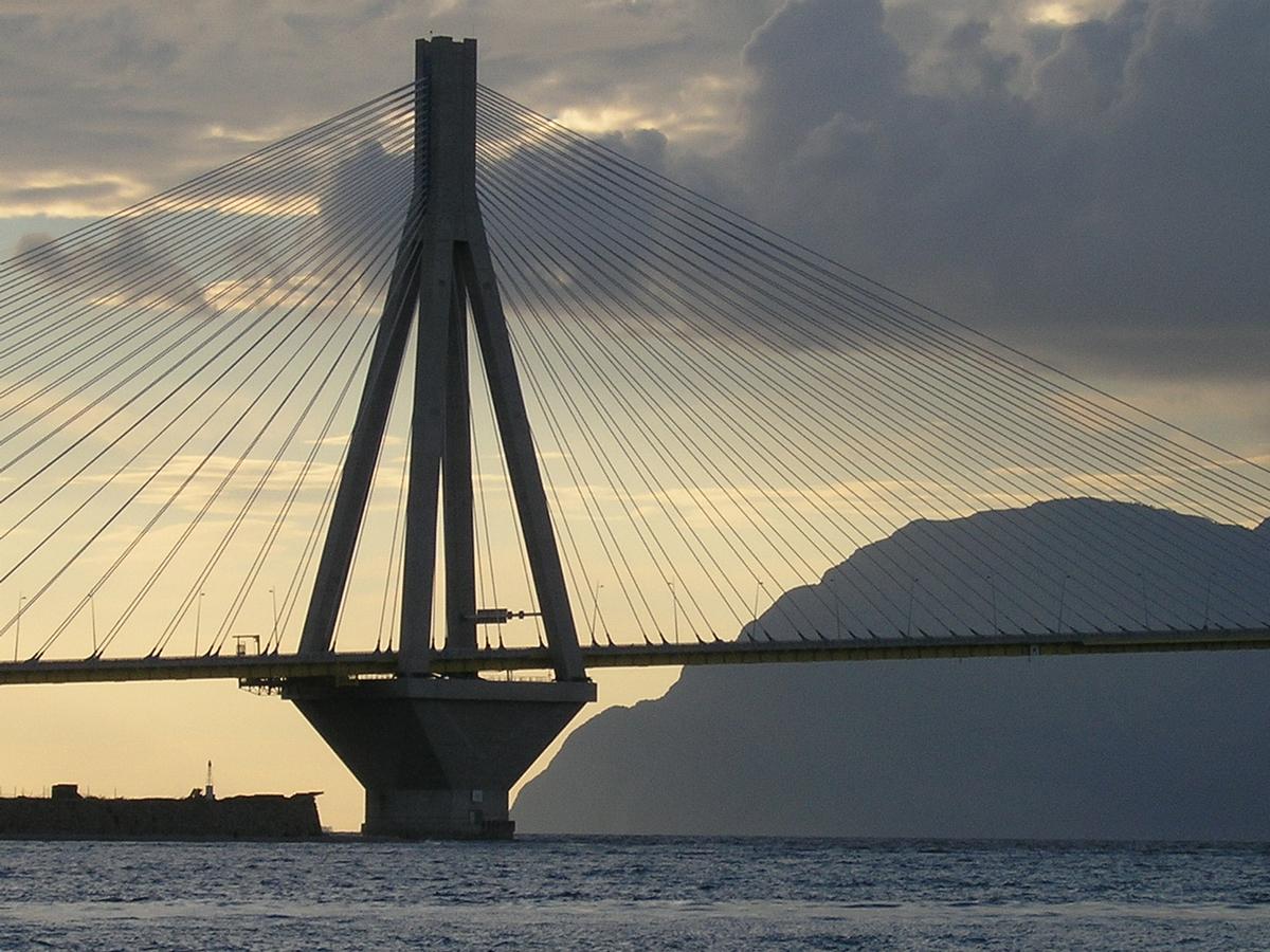 Harilaos Trikoupis Brücke 