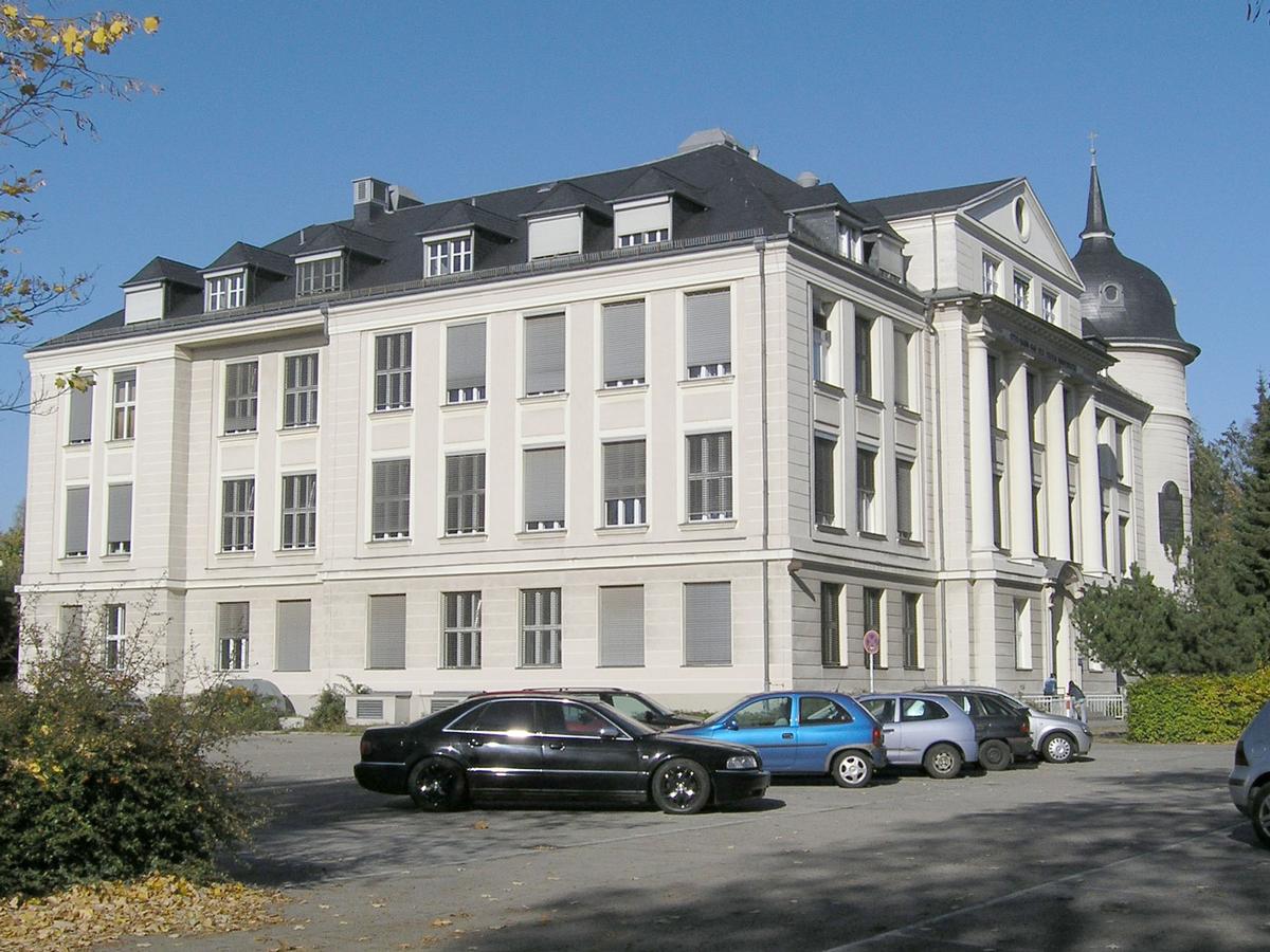 Otto-Hahn-Bau der Freien Universität Berlin 