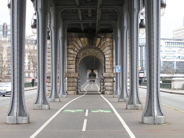 Viaduc de Bir-Hakeim, Paris 
