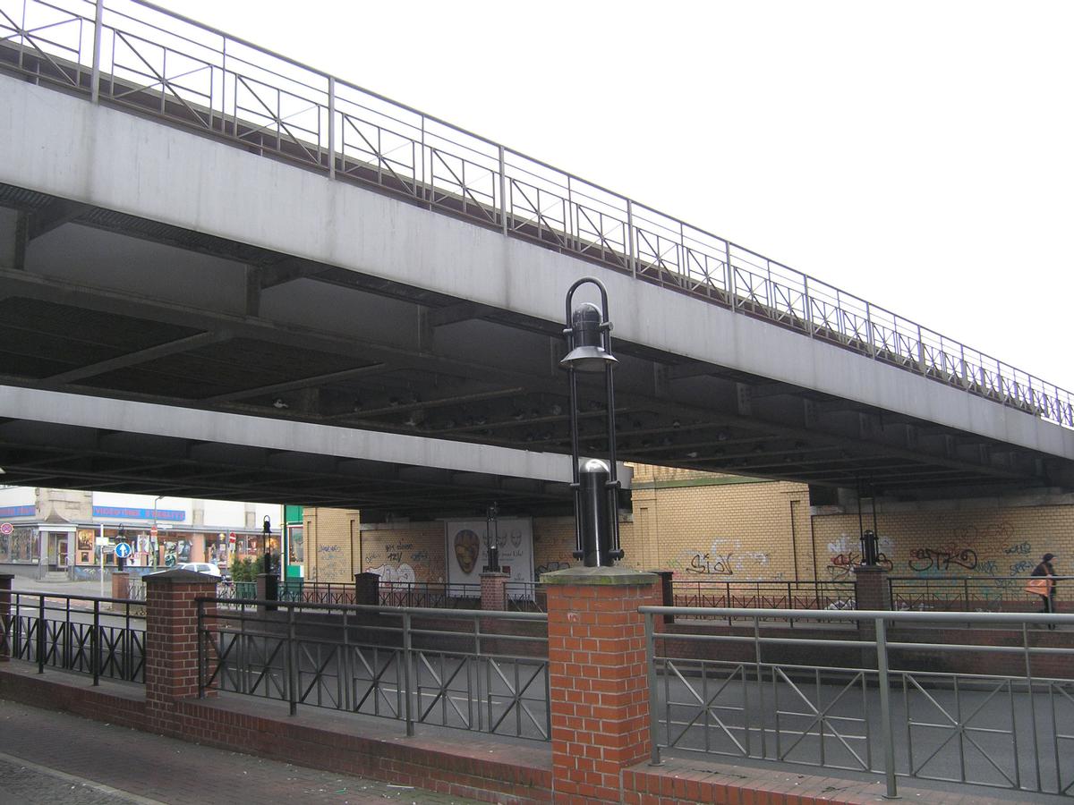 S-Bahnbrücke über Albrechtstraße, Berlin-Steglitz 