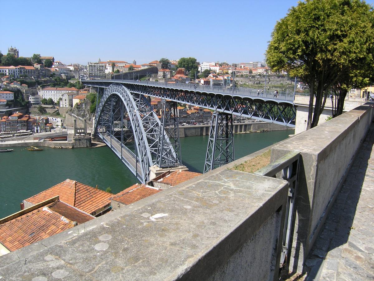 Ponte Dom Luís I, Porto, Portugal 