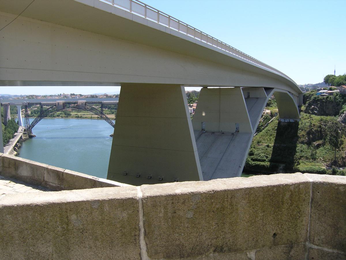Infante D. Henrique Bridge 