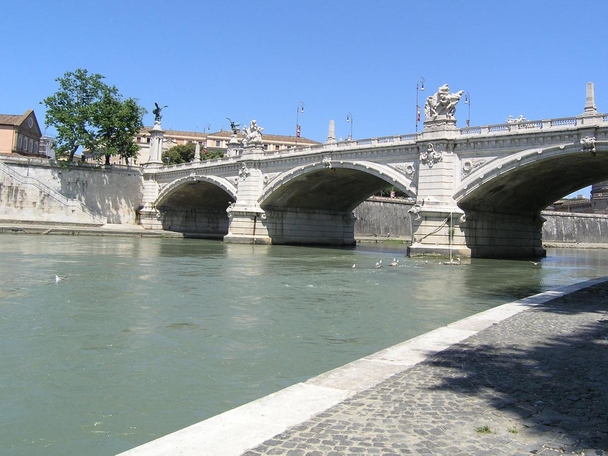 Pont Victor Emmanuel II 