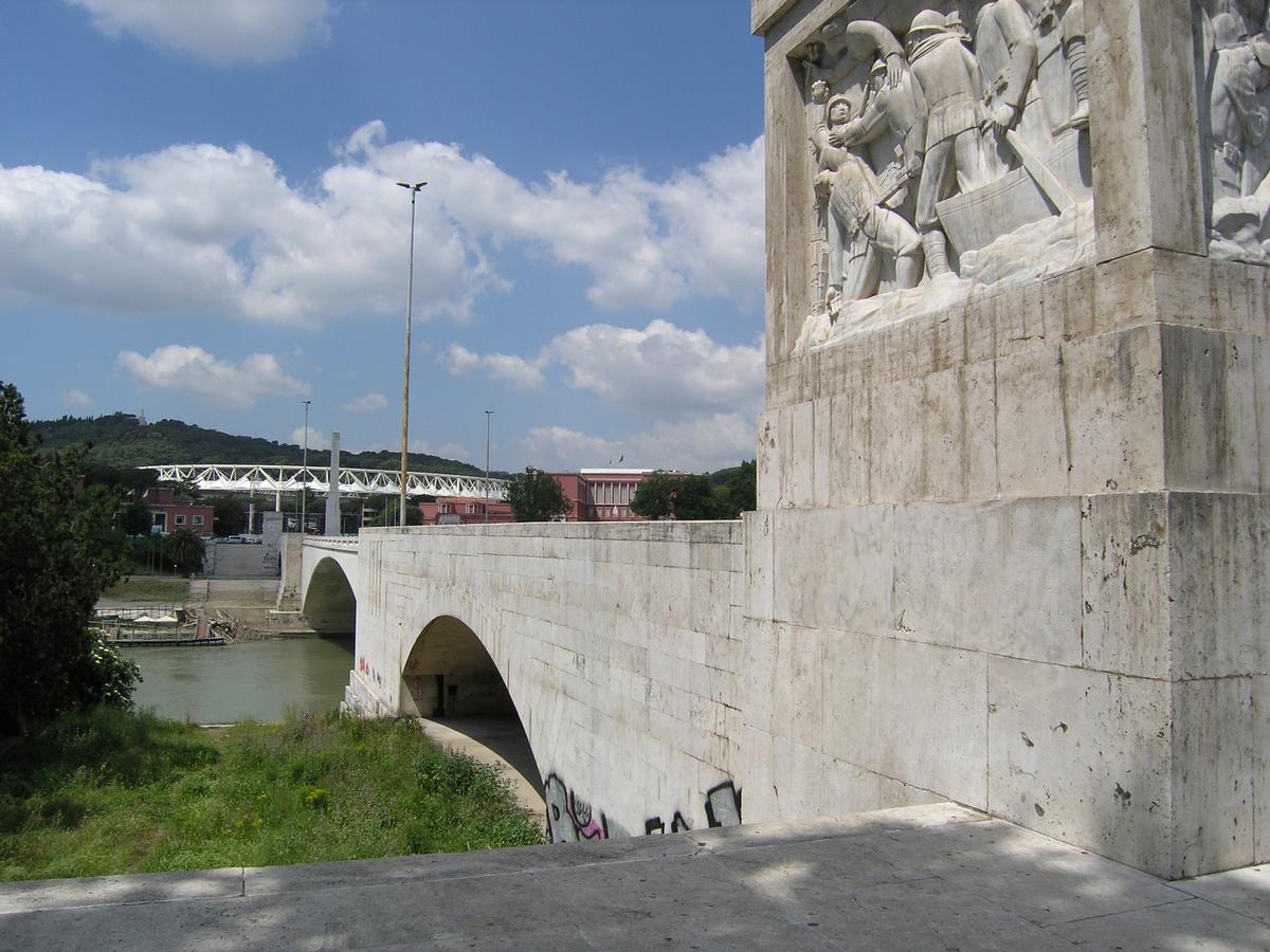 Ponte Duca d'Aosta, Rom 