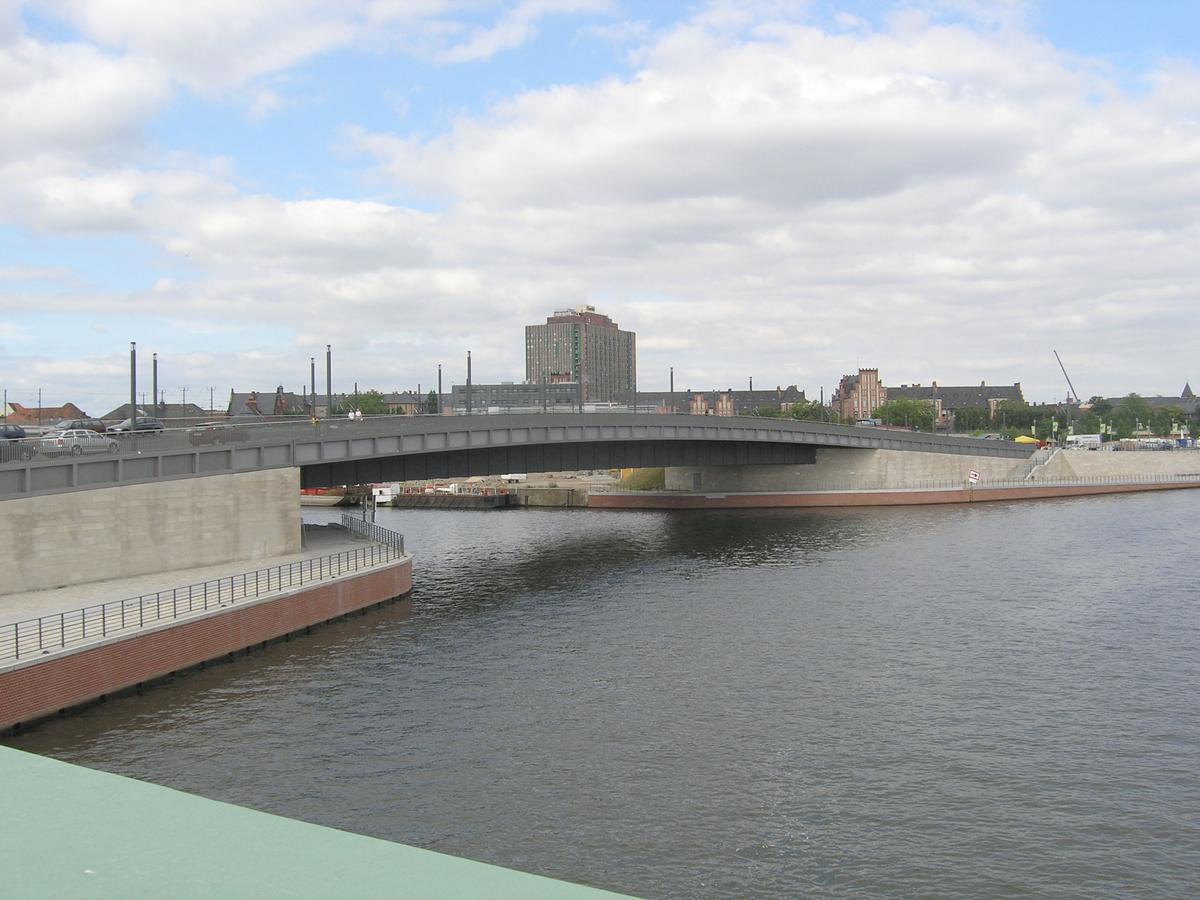 Hugo-Preuß-Brücke, Berlin 