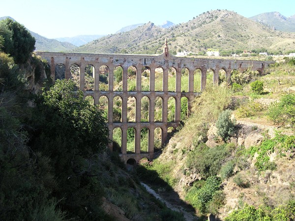 Aguila Aqueduct 