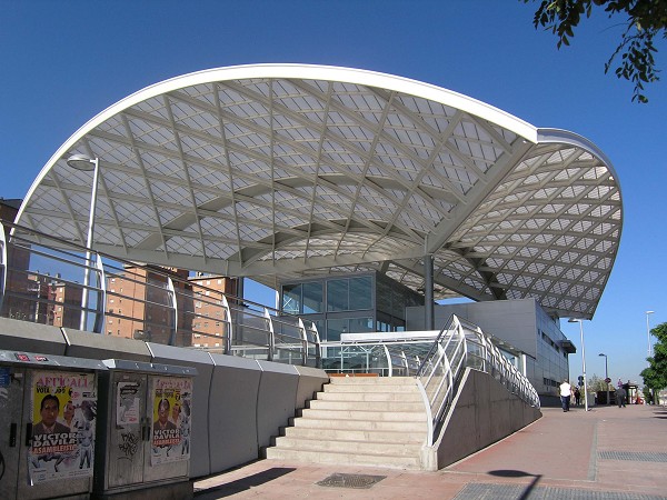 Bahnhof Asamblea de Madrid-Entrevías 