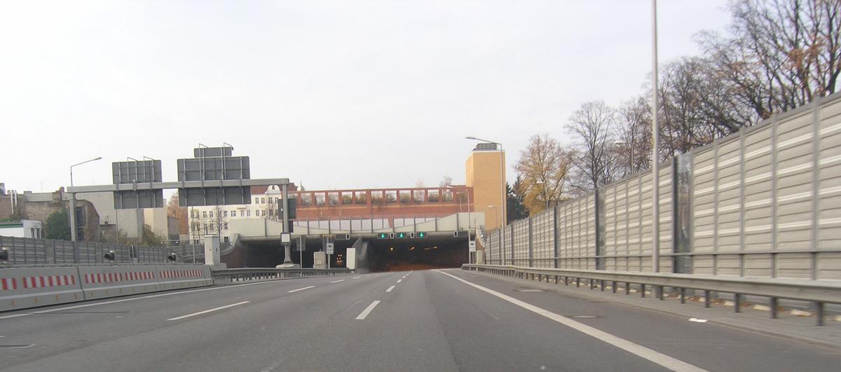 A 100 - Tunnel de Britz à Berlin 