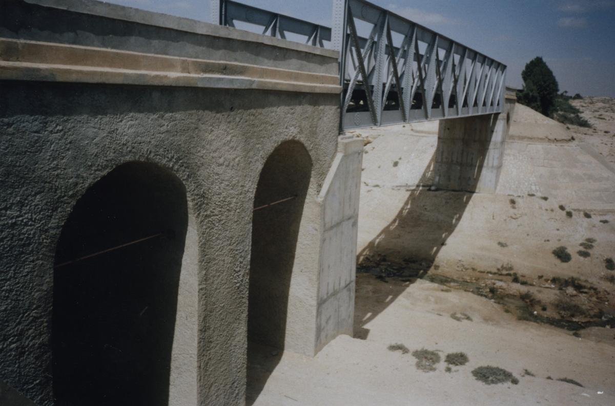 Oued El-Akarit-Eisenbahnbrücke, Tunesien 