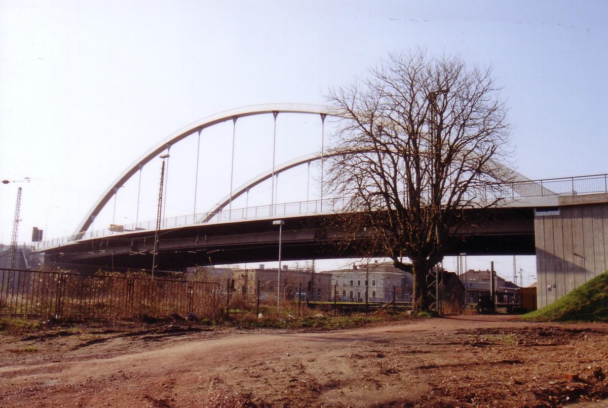 Bahnhofsbrücke Dessau 