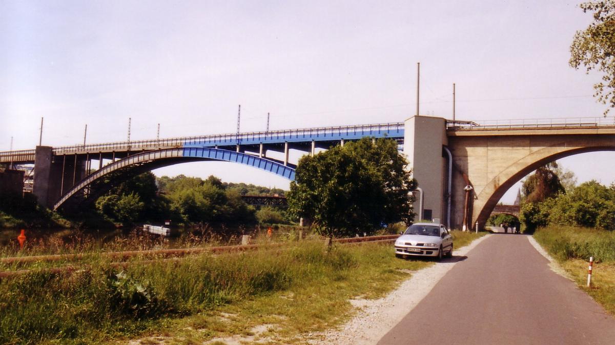 Pont Solvay, Bernburg, Saxe-Anhalt 