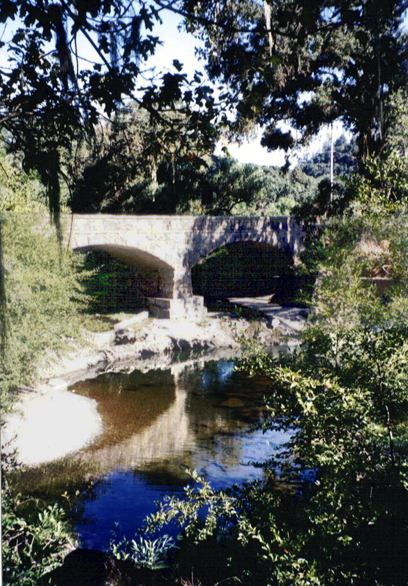Zinfandel Lane Bridge 