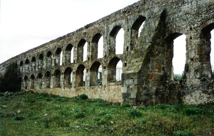 Aqueduc de San Lazaro 