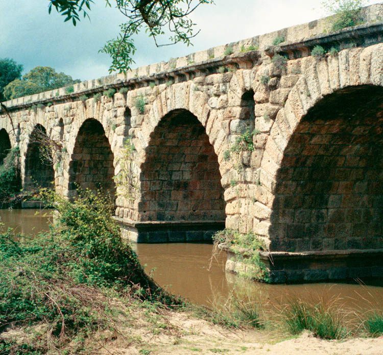 Bogenbrücke Vila Formosa 