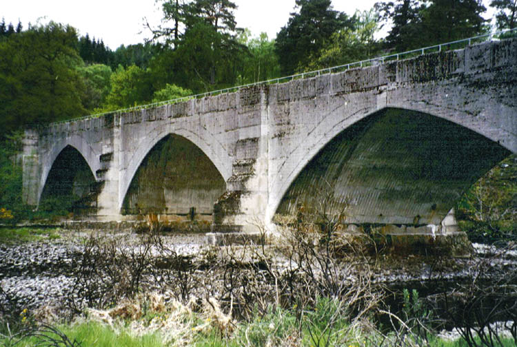 Oich Road Bridge 