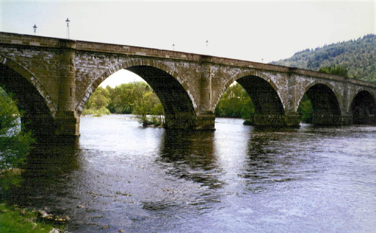 Dunkeld Bridge 