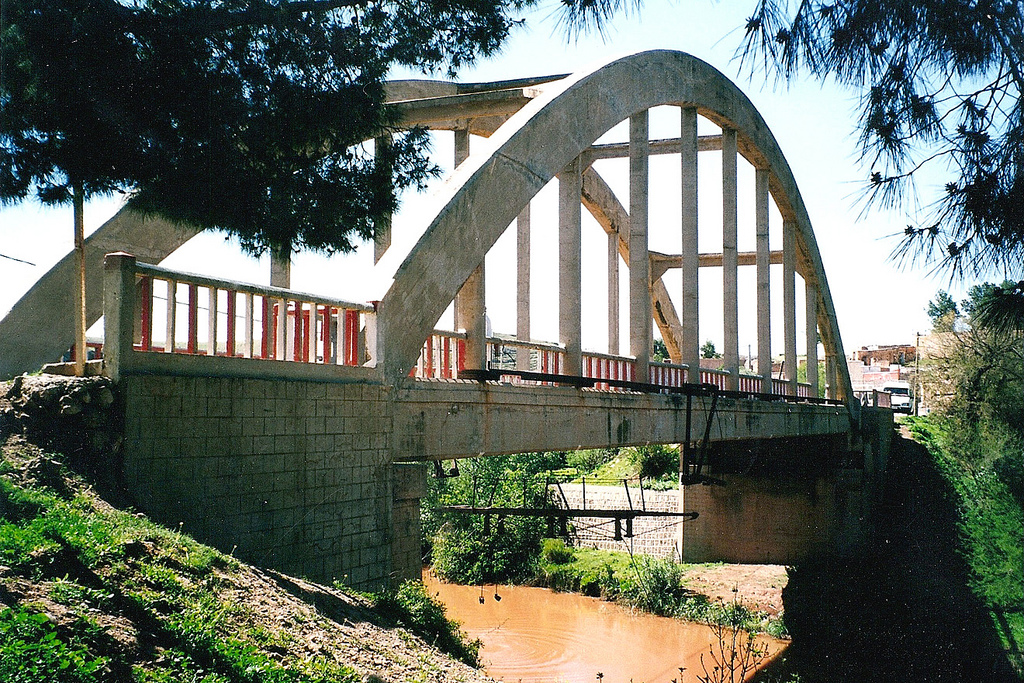 Pont sur l'Oued el Abid Bridge 