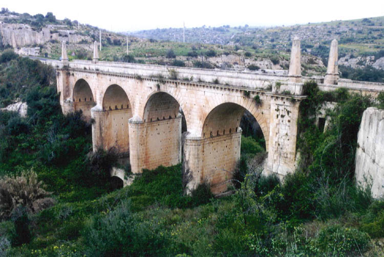 Ponte Torrente S Chiara 