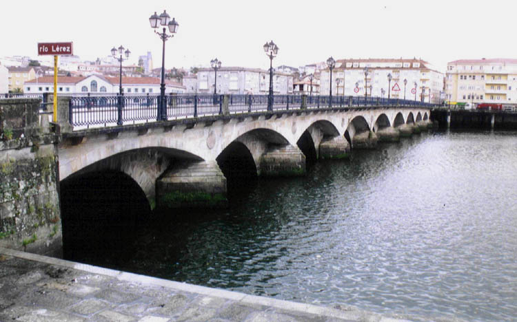 Vieux pont sur le Lerez à Pontevedra 