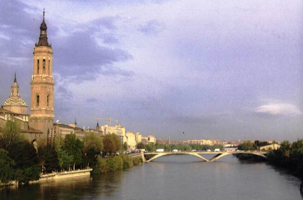 Puente de Santiago, Zaragoza 