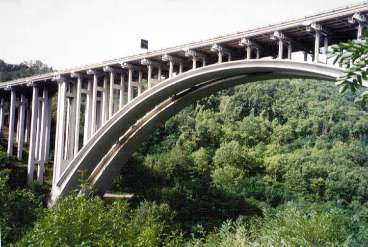 Autobahnbrücke Barbarino di Mugello 