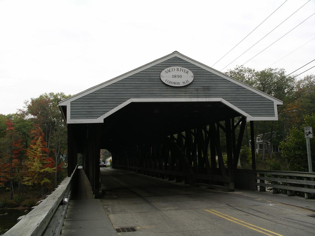 Saco River Covered Bridge, Conway, New Hampshire, USA 