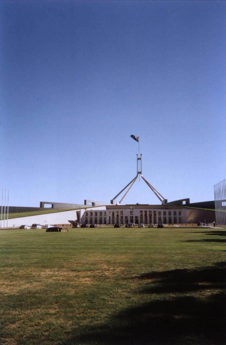 New Parliament House (Canberra, 1988) 