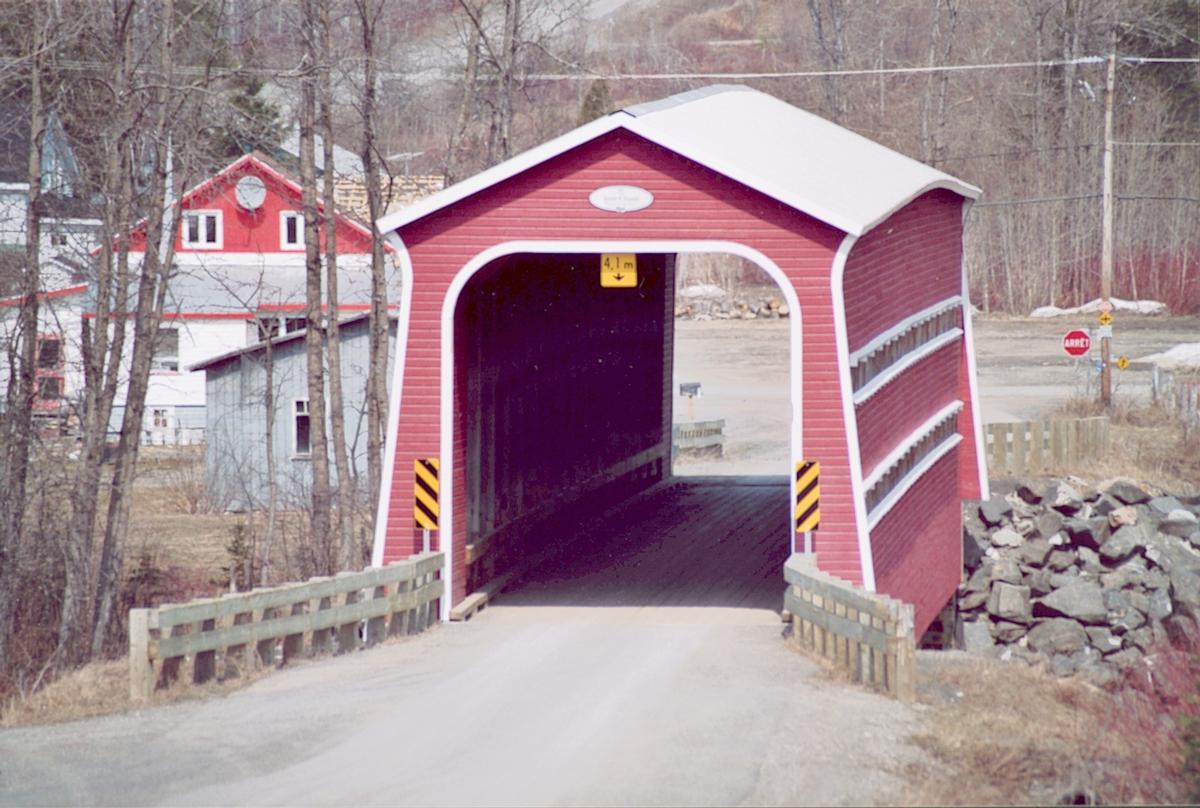 Pont Jean-Chassé, Saint-René-de-Matane, Québec, Canada 