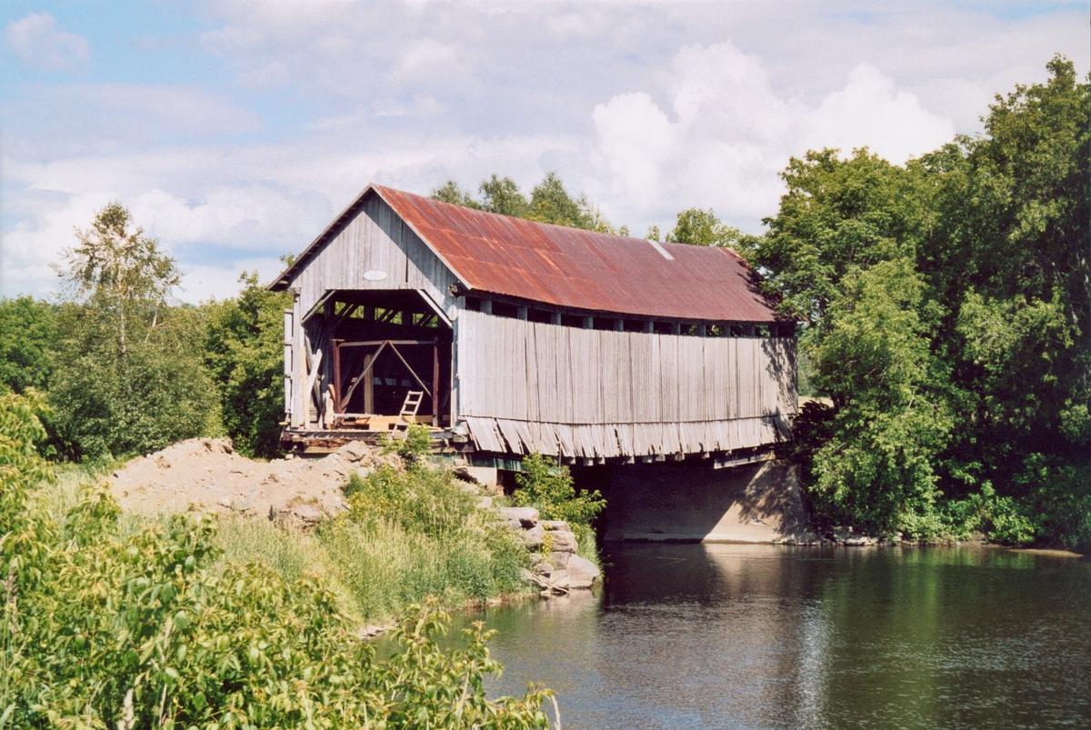 Pont Drouin, Compton Station, Québec, Canada 
