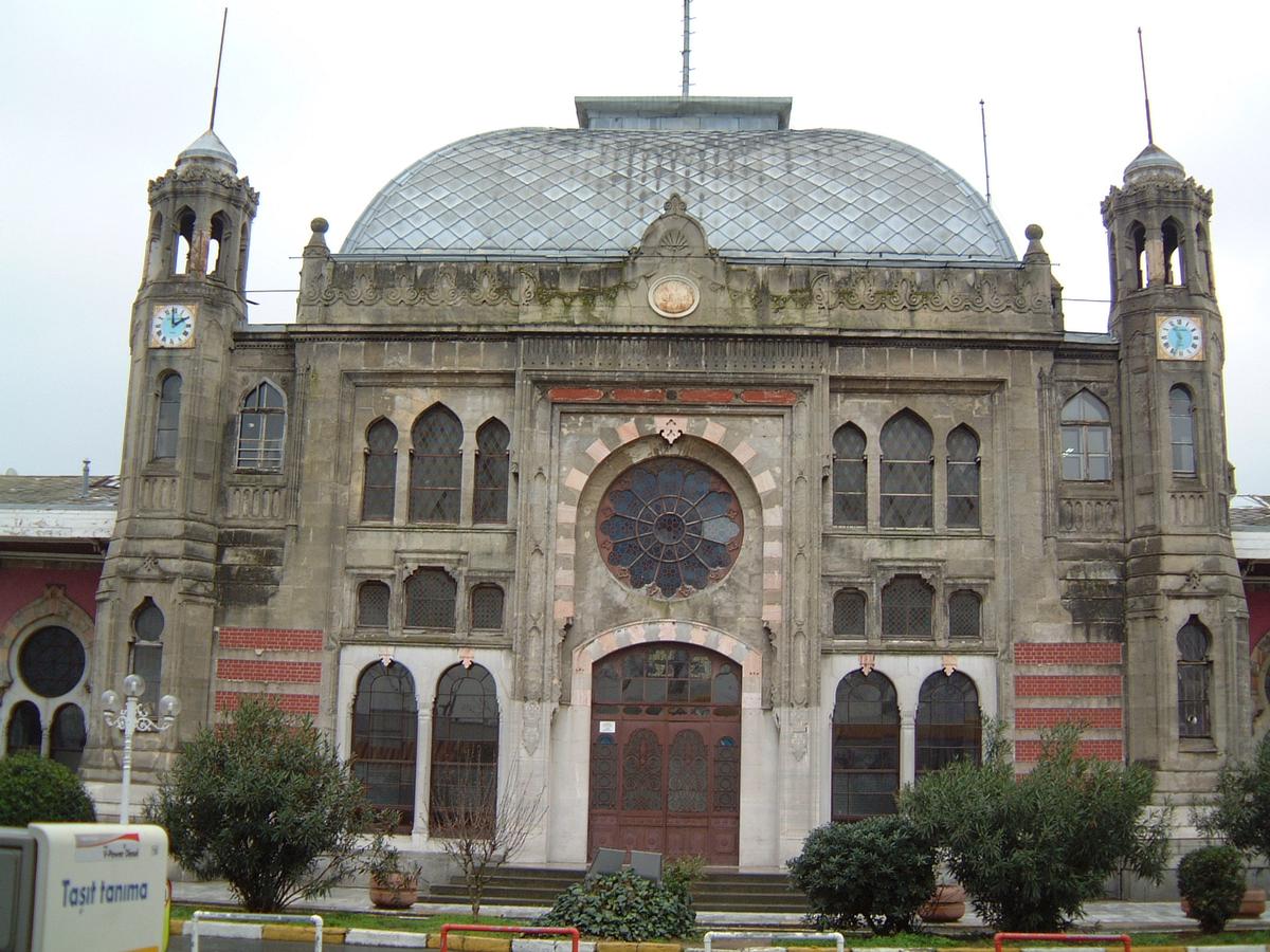 Sirkeci Railway Station 