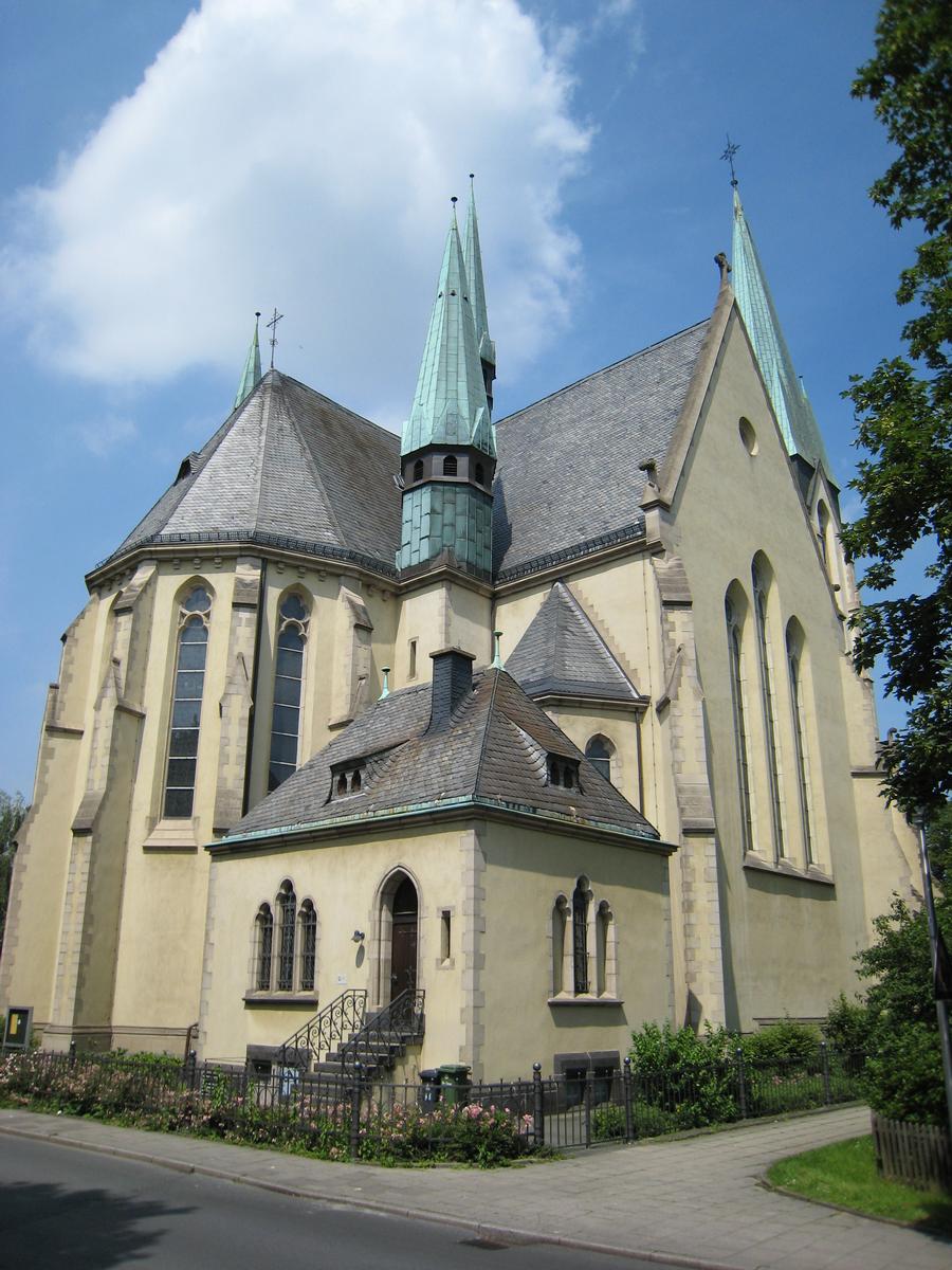Katholische Kirche Heilige Familie Kamen von Südwesten 