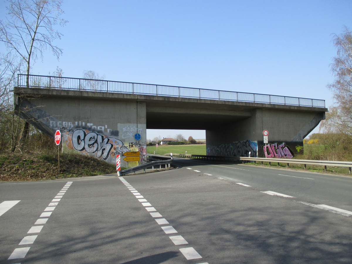 Brücke Neuer Hellweg über die Dortmunder Straße Ansicht von Süden