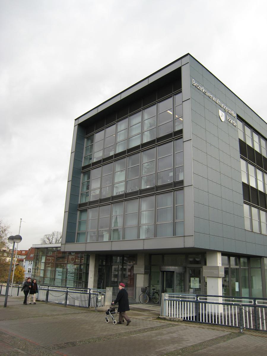 Dortmund-Hörde District Administration Building 