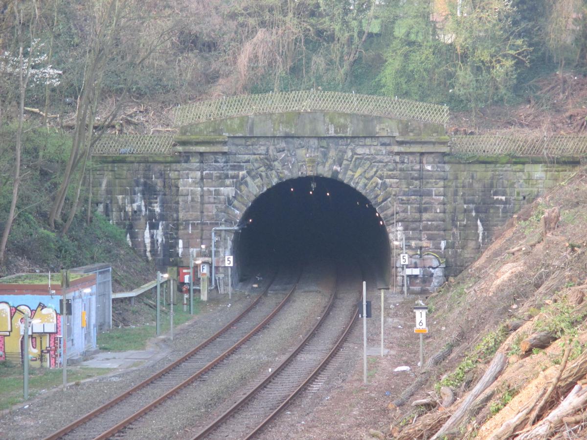 östliches Tunnelportal 