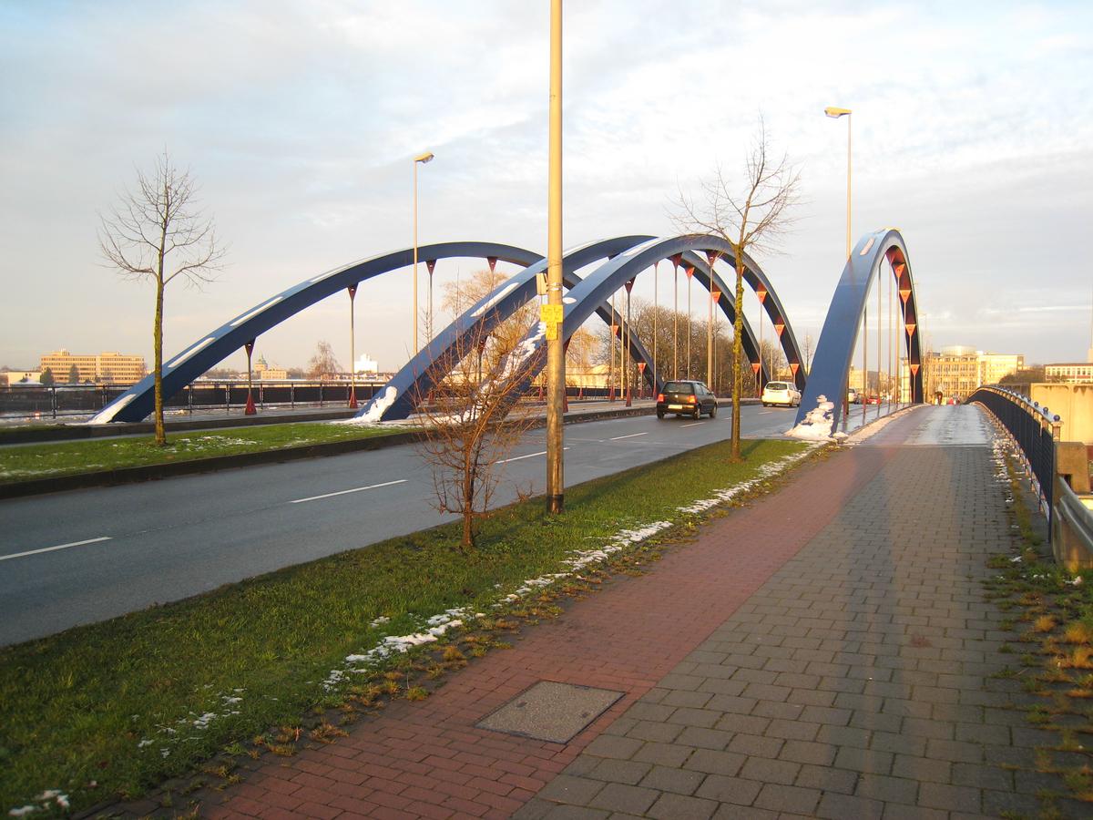 Albersloher Weg Bridge 