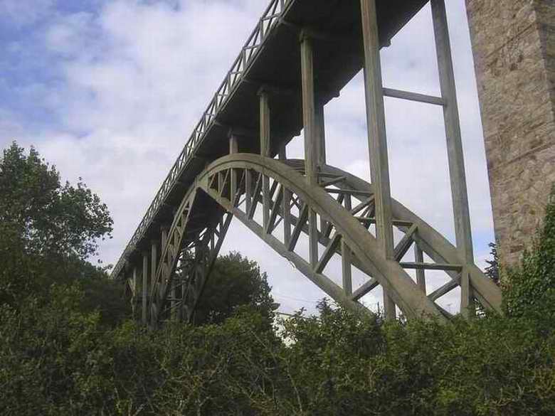 Viadukt bei Caroual 