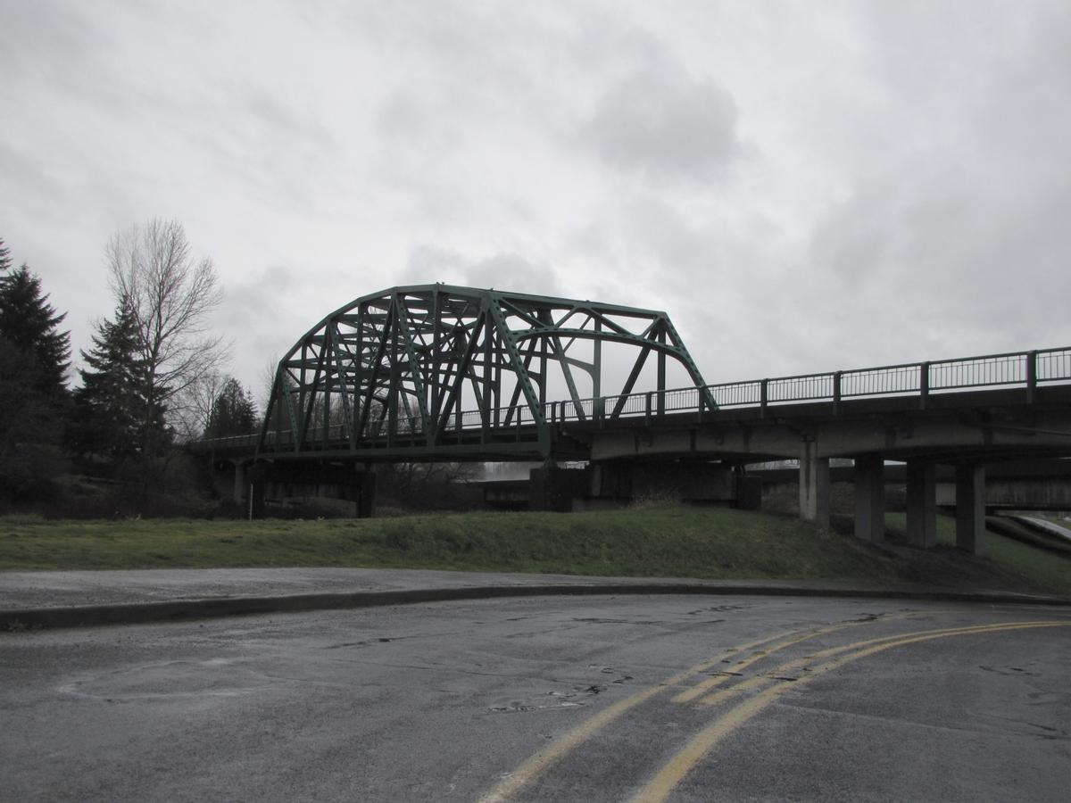 Coweeman River Bridge (Kelso Dr) 