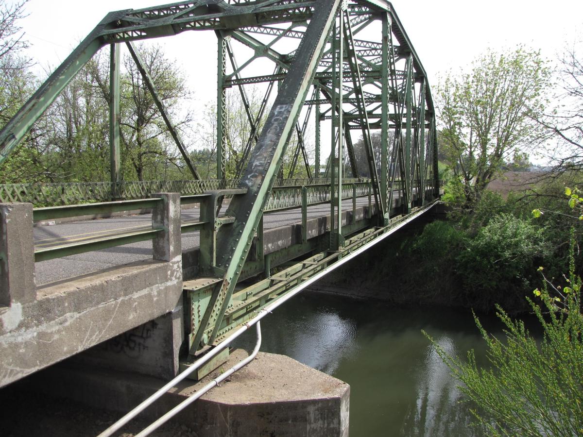 Monitor-McKee Road Bridge over Pudding River 