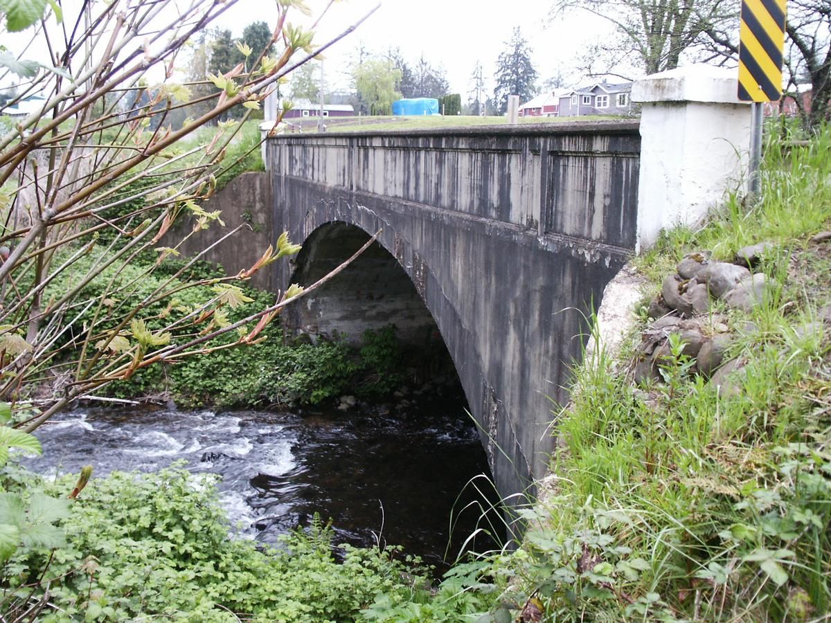 South Prarie Road Bridge at Killam Creek 