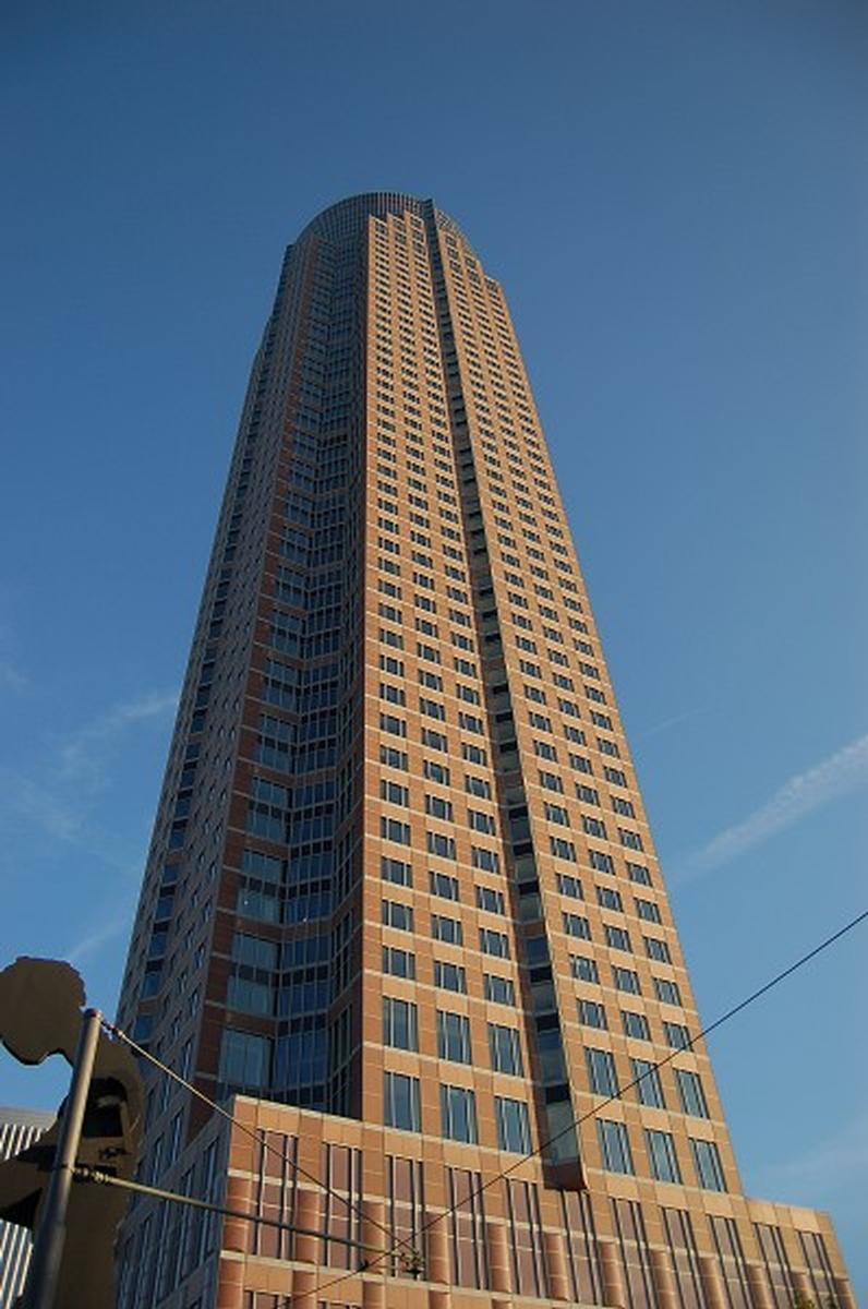 Messe Tower (Frankfurt, 1991) - Structurae